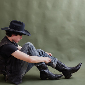 1200 BOTA VAQUERA PYTHON PIUM NEGRO MATE