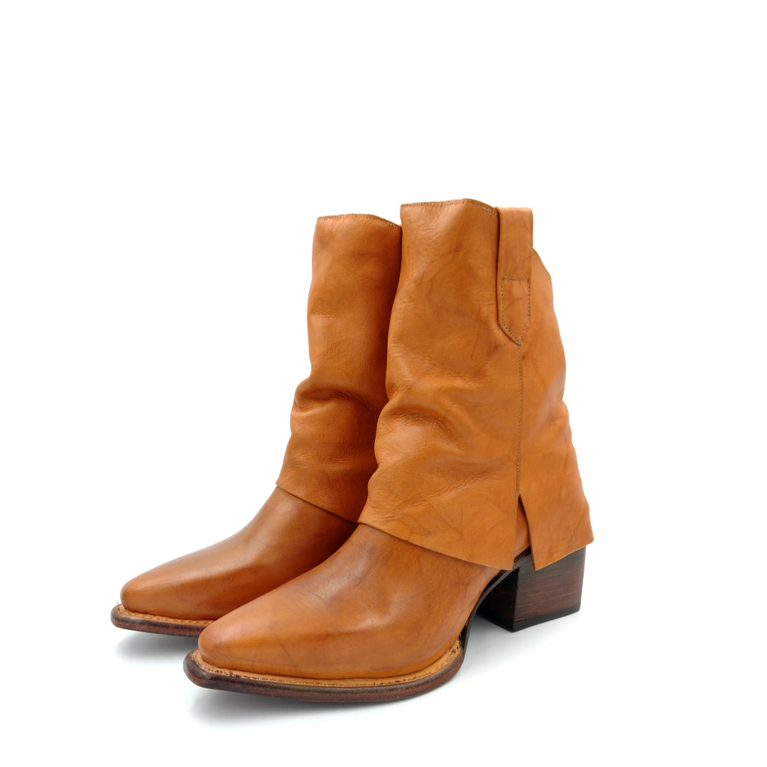 7130 BOTA CASUAL CLARKS DEERLITE MIEL